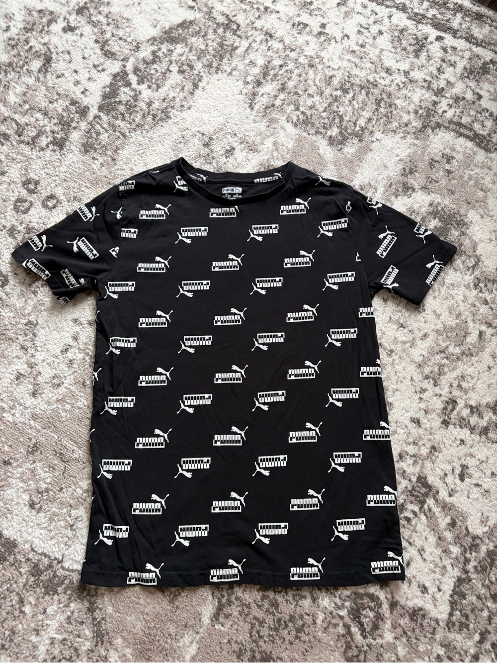 NWOT Boys Puma size XL 18/20